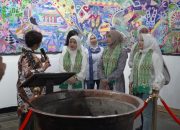 Ketua Dekranasda Kota Depok Pelajari Strategi Pelestarian Batik di Pekalongan