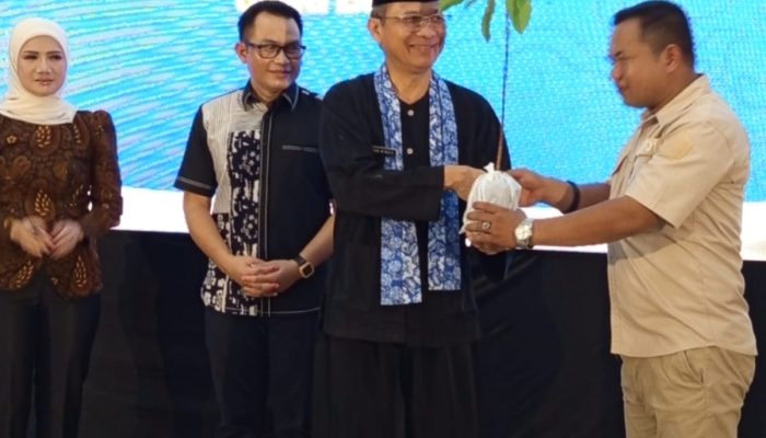 Dr. Dudi Mi’raz Imaduddin, M.Si dalam penguatan ekonomi Jawa Barat